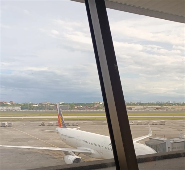 菲律賓航空公司安全性怎么樣(飛機餐好吃嗎)